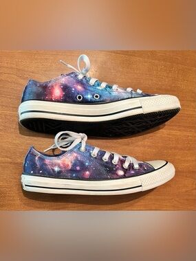Converse Unisex  Galaxy